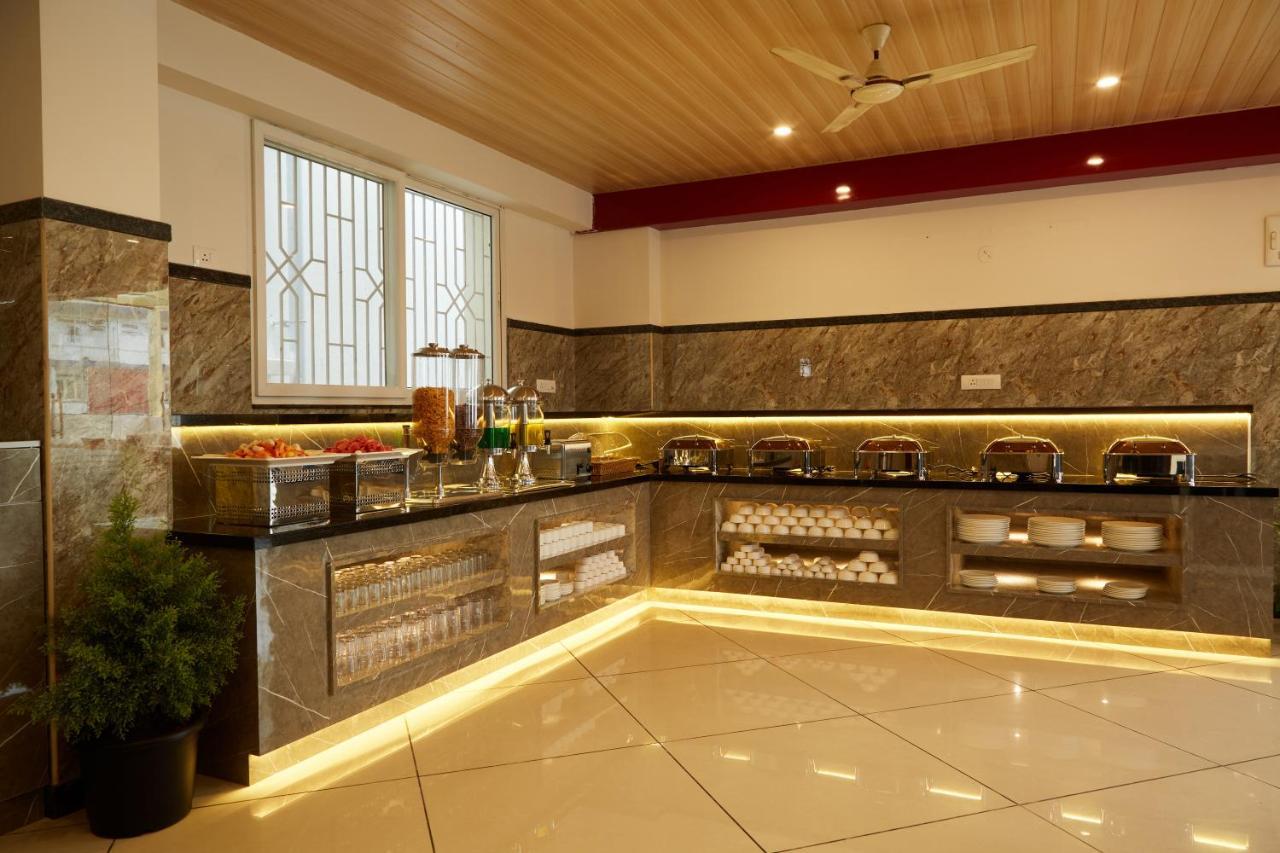 Vovo Premier Hotel Bangalore Eksteriør billede