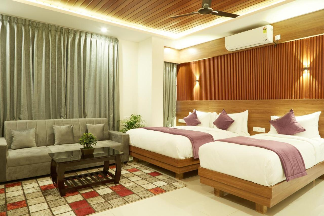 Vovo Premier Hotel Bangalore Eksteriør billede