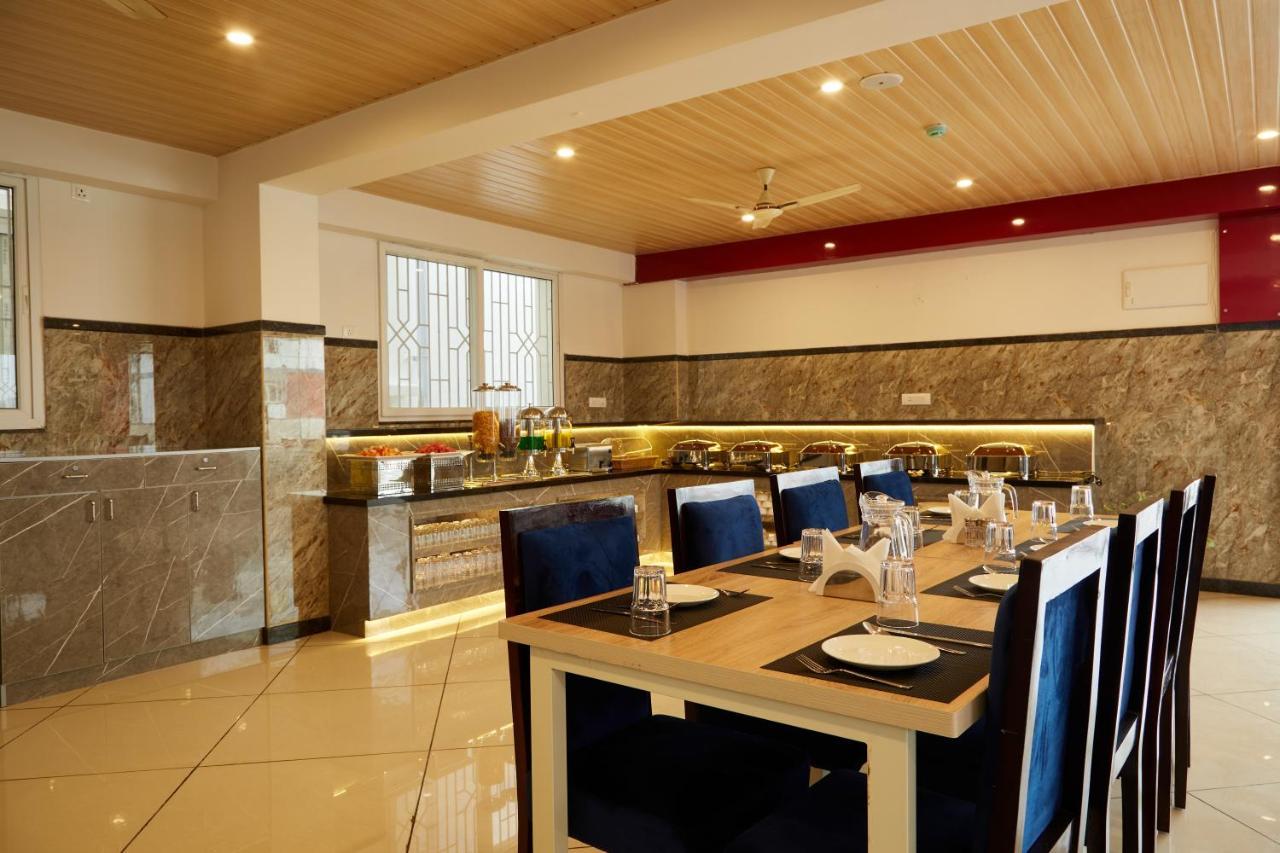 Vovo Premier Hotel Bangalore Eksteriør billede