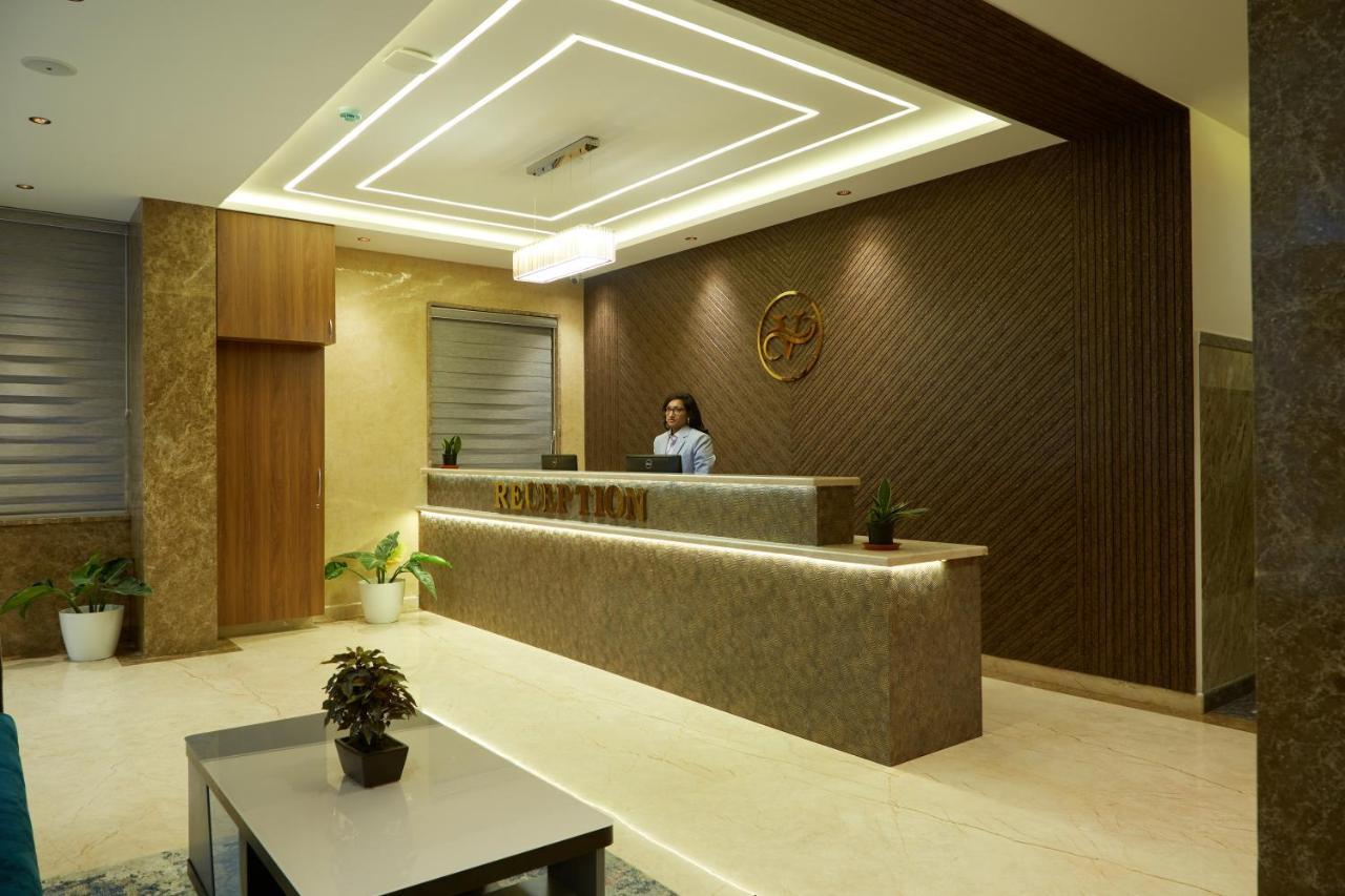 Vovo Premier Hotel Bangalore Eksteriør billede