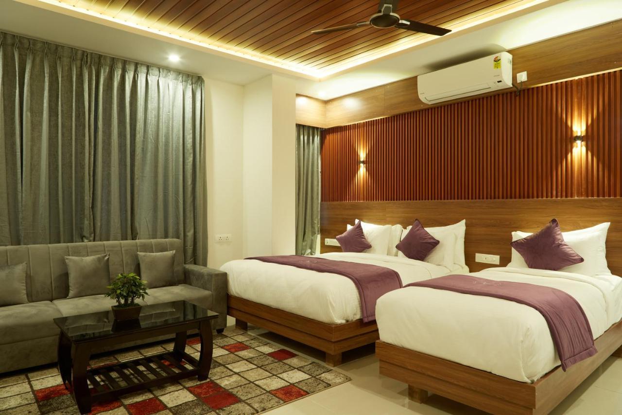 Vovo Premier Hotel Bangalore Eksteriør billede