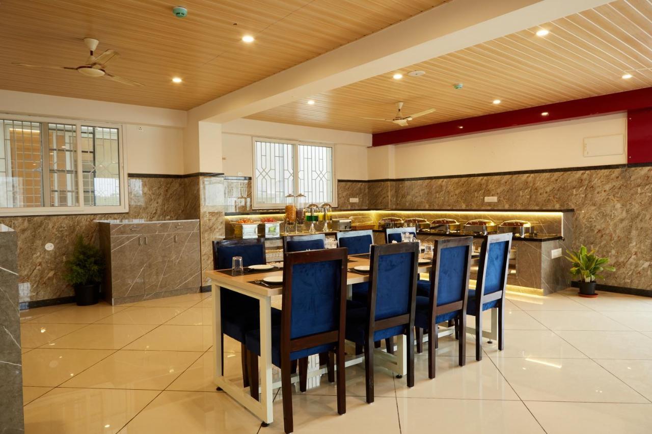 Vovo Premier Hotel Bangalore Eksteriør billede