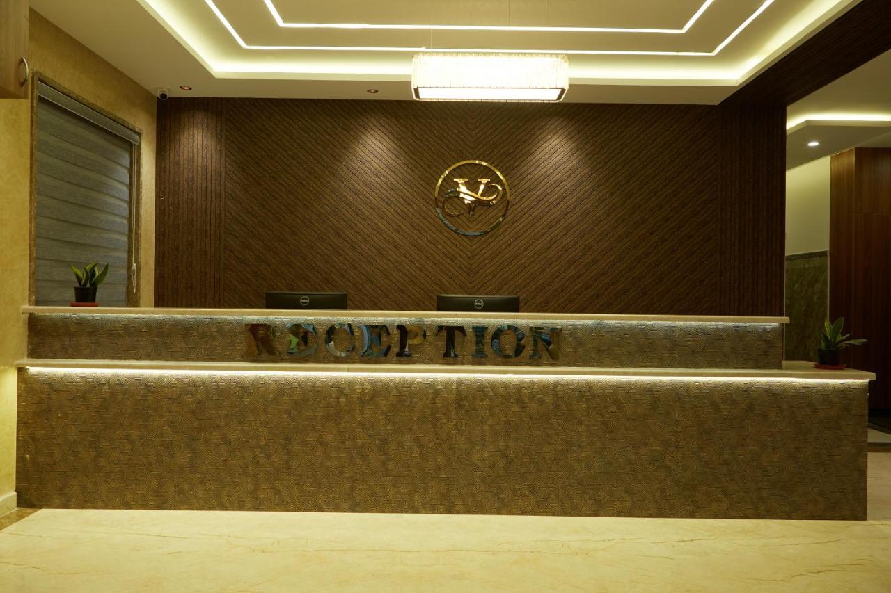 Vovo Premier Hotel Bangalore Eksteriør billede