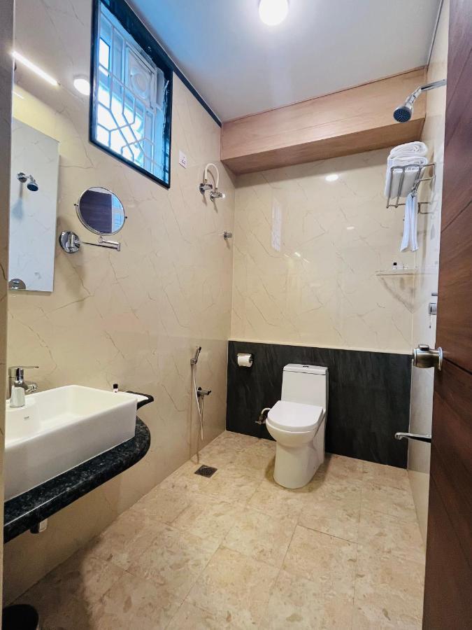 Vovo Premier Hotel Bangalore Eksteriør billede